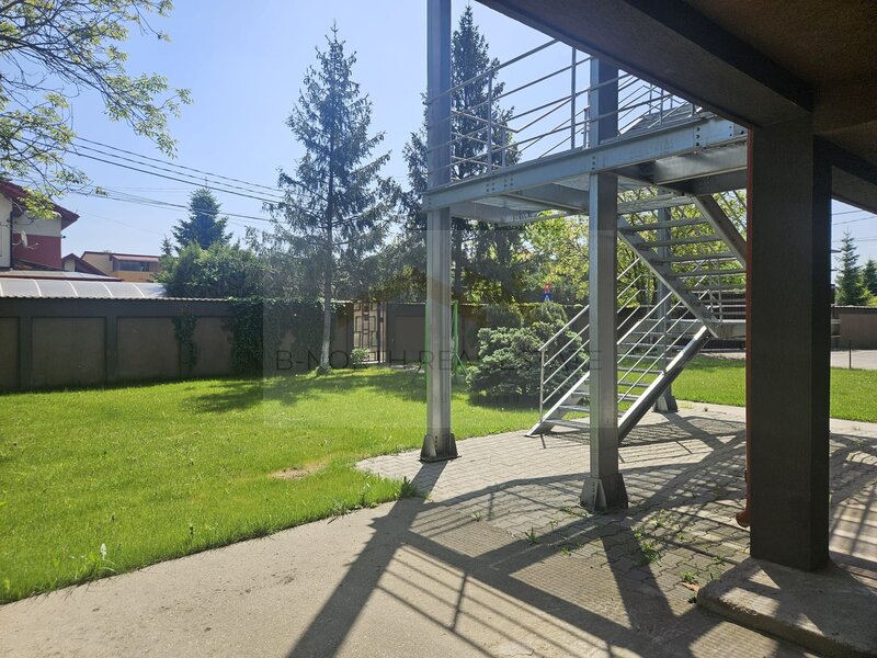 Sector 5, inchiriere imobil S+P+E+M, 709 mp utili +1500 mp curte, 4500 euro/luna,
